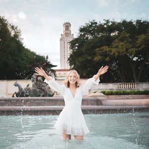 Image post by @elizaphotobeth on Instagram
