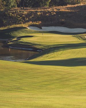 Image post by @unionleaguegolf on Instagram