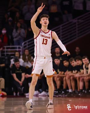 Image post by @USC_Hoops on Twitter