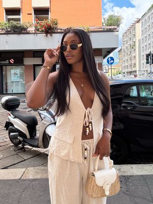 Image post by @erickaajanae on Instagram