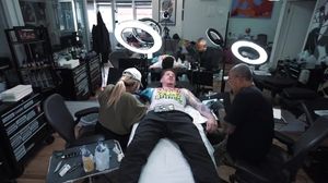 Video post by @skindesigntattoos on Instagram
