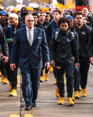 Image post by @pitt_fb on Instagram