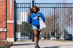 Image post by @iowastatesoftball on Instagram