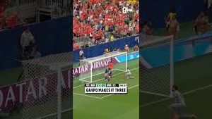 Video post by @FOX Soccer on YouTube