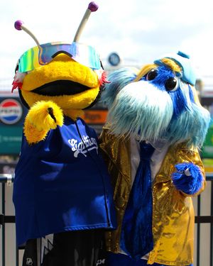 Image post by @thunderbugtbl on Instagram