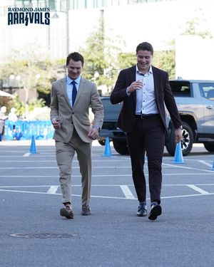 Image post by @tblightning on Instagram