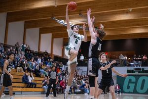 Image post by @oregonsportsphotos on Instagram