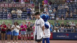 Image post by @bluewahoosbball on Instagram