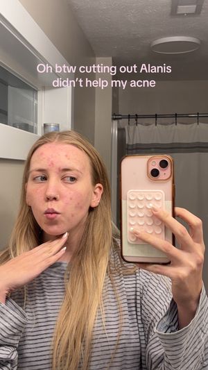 Video post by @baileethompsonn on TikTok