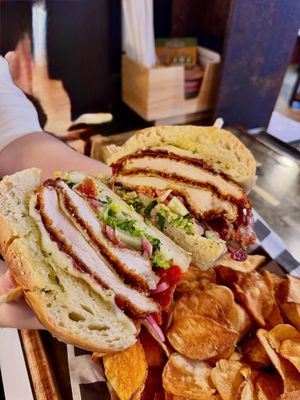 Image post by @wingnutzbarandgrill on Instagram
