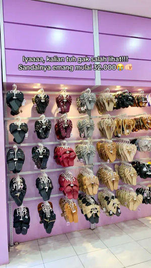 Image post by @deliwafastore.kediri on TikTok