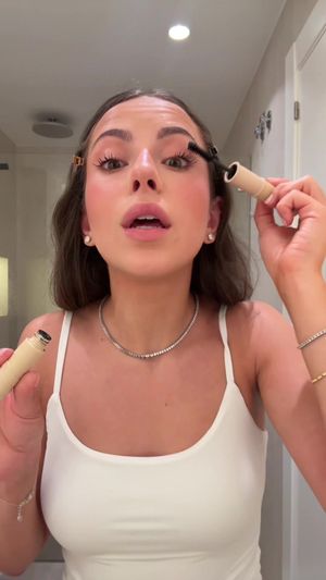 Video post by @anyaweitz on TikTok