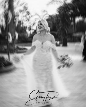 Image post by @gary.tapp.yourweddingmoments on Instagram