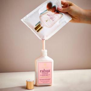 Image post by @RahuaBeauty on Facebook
