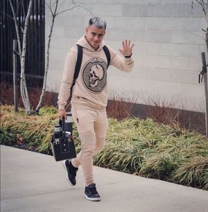 Image post by @lucaszelarayan on Instagram