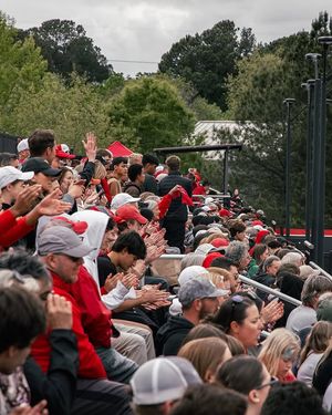 Image post by @packmenstennis on Instagram