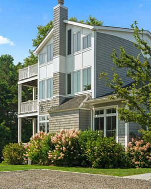 Image post by @williampittsir on Instagram