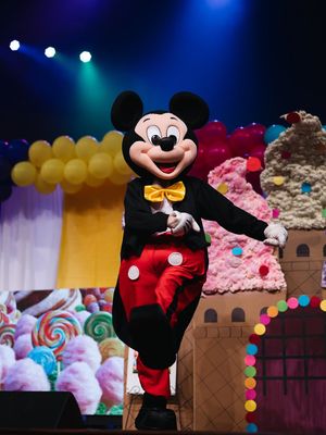 Image post by @shotbysusanna on Instagram