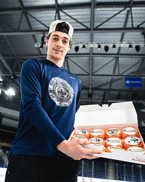 Image post by @pennstatemhky on Instagram