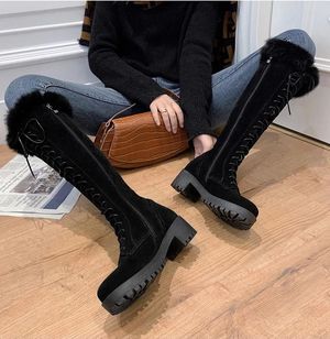 Image post by @shopthebootsclub on Facebook