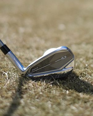 Image post by @taylormade_golf_japan on Instagram