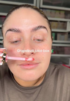 Video post by @beckymorganmakeup on TikTok