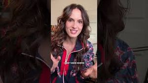 Video post by @cleoabram on YouTube
