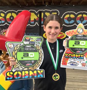 Image post by @lorettalynnmx on Instagram