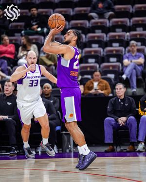 Image post by @gleaguesuns on Instagram