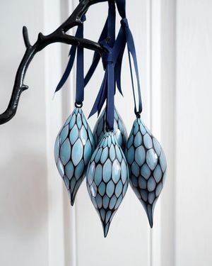 Image post by @londonglassblowing on Instagram