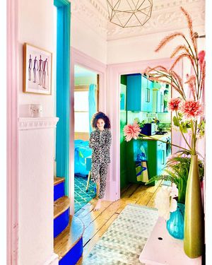 Image post by @annalysejacobs on Instagram