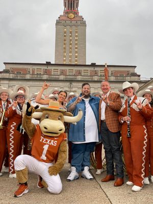 Image post by @UTAustin on Twitter