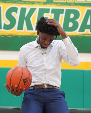 Image post by @hollywood_ticket0 on Instagram