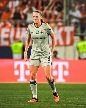 Image post by @vfl.wolfsburg.frauen on Instagram