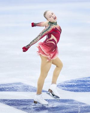Image post by @isufigureskating on Instagram