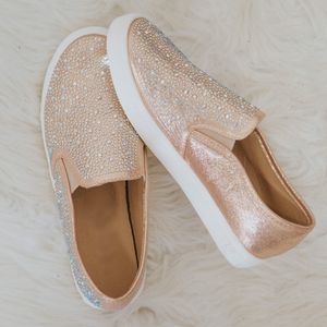 Image post by @shopfillyflair on Instagram