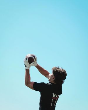 Image post by @uiw_football on Instagram