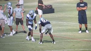 Image post by @dezbryant on Instagram
