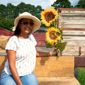 Image post by @flowergardenatl on Instagram