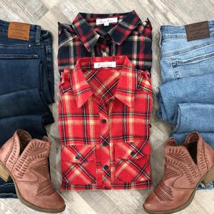 Image post by @shopfillyflair on Instagram