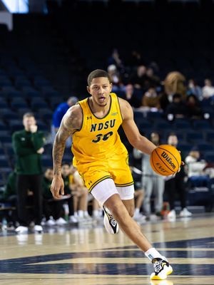 Image post by @raelynnhahncreative on Instagram