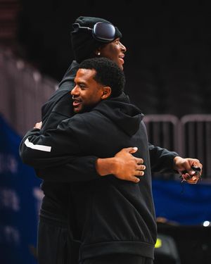 Image post by @caneshoops on Instagram