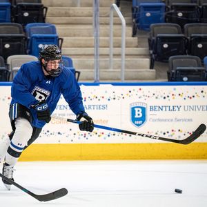 Image post by @bentleyhockey on Instagram