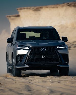 Image post by @discoverlexus on Instagram