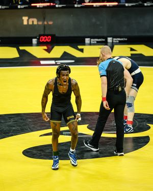 Image post by @iowahawkeyewrestling on Instagram