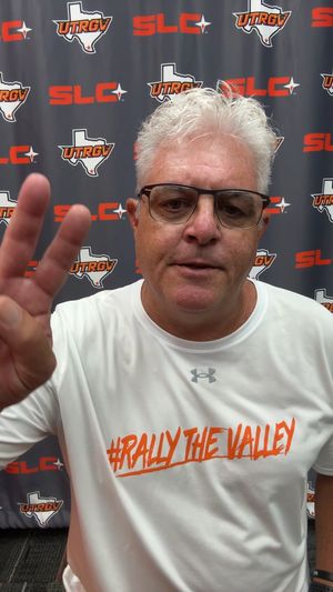Image post by @UTRGVwbb on Facebook