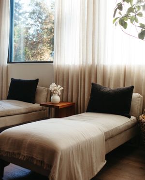 Image post by @ojaivalleyinn on Instagram