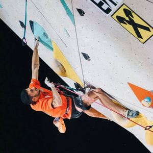 Image post by @suprclimbing on Instagram