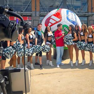 Image post by @eaglescheer on Instagram