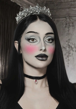 Video post by @molchanovamua on TikTok
